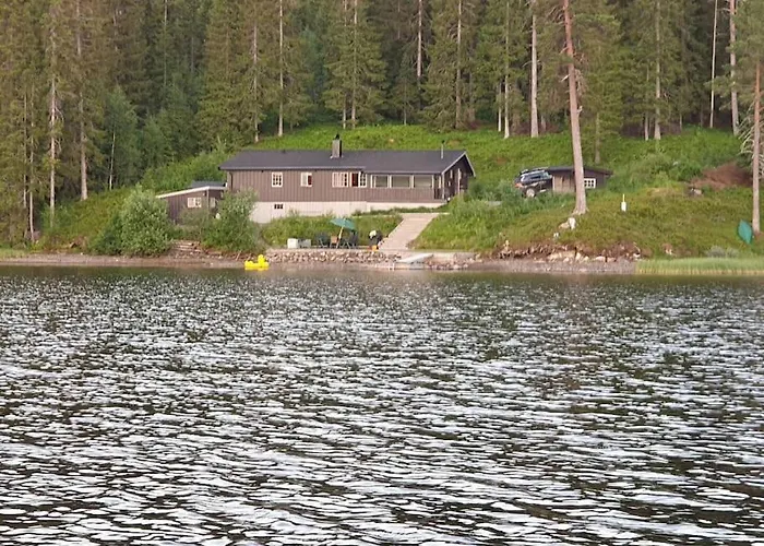 Idyllic Lakeside With Private And Boat Holiday home