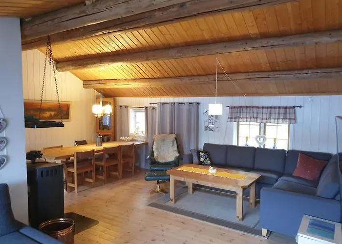 Holiday home Idyllic Lakeside With Private And Boat Vassli